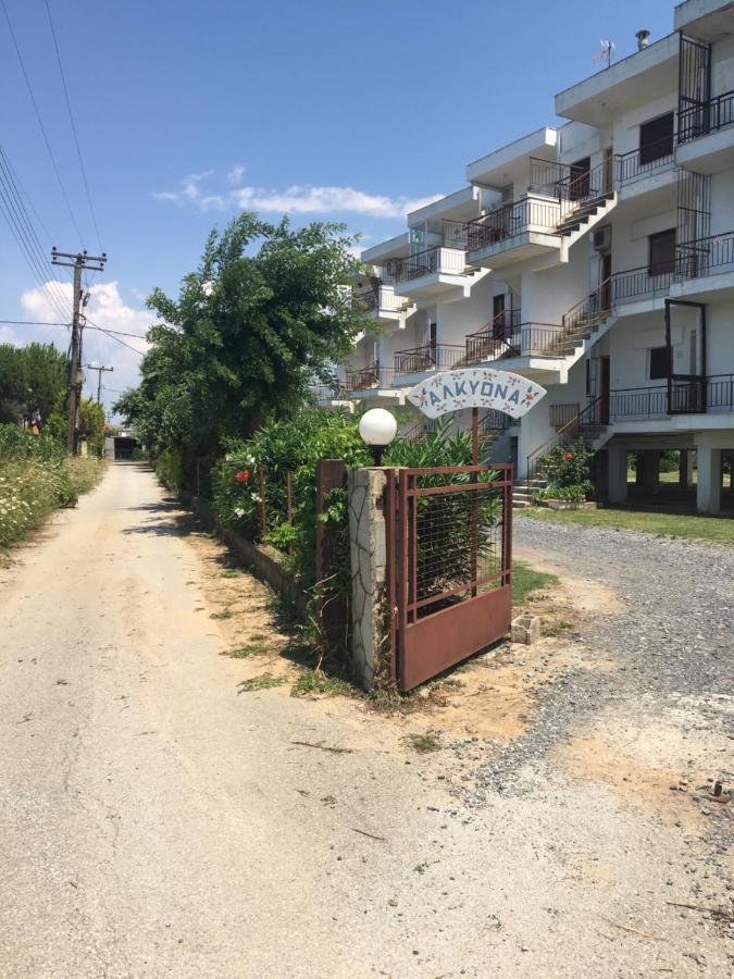 Lovely Apartment By The Sea..... Epanomi Exterior foto